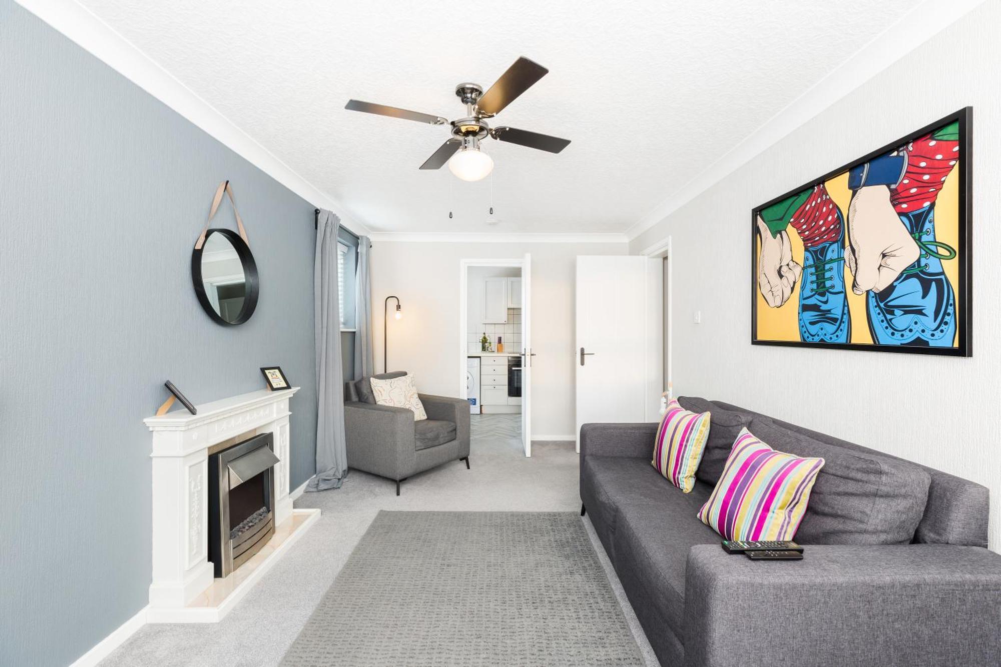 Modern 2-Bedroom Apartments With Free Parking In Leamington Spa Eksteriør billede