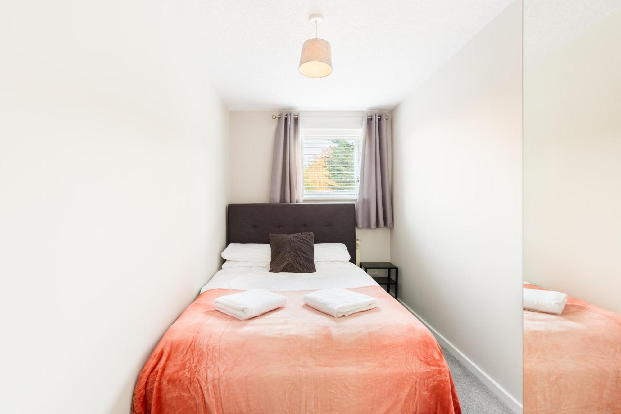 Modern 2-Bedroom Apartments With Free Parking In Leamington Spa Eksteriør billede
