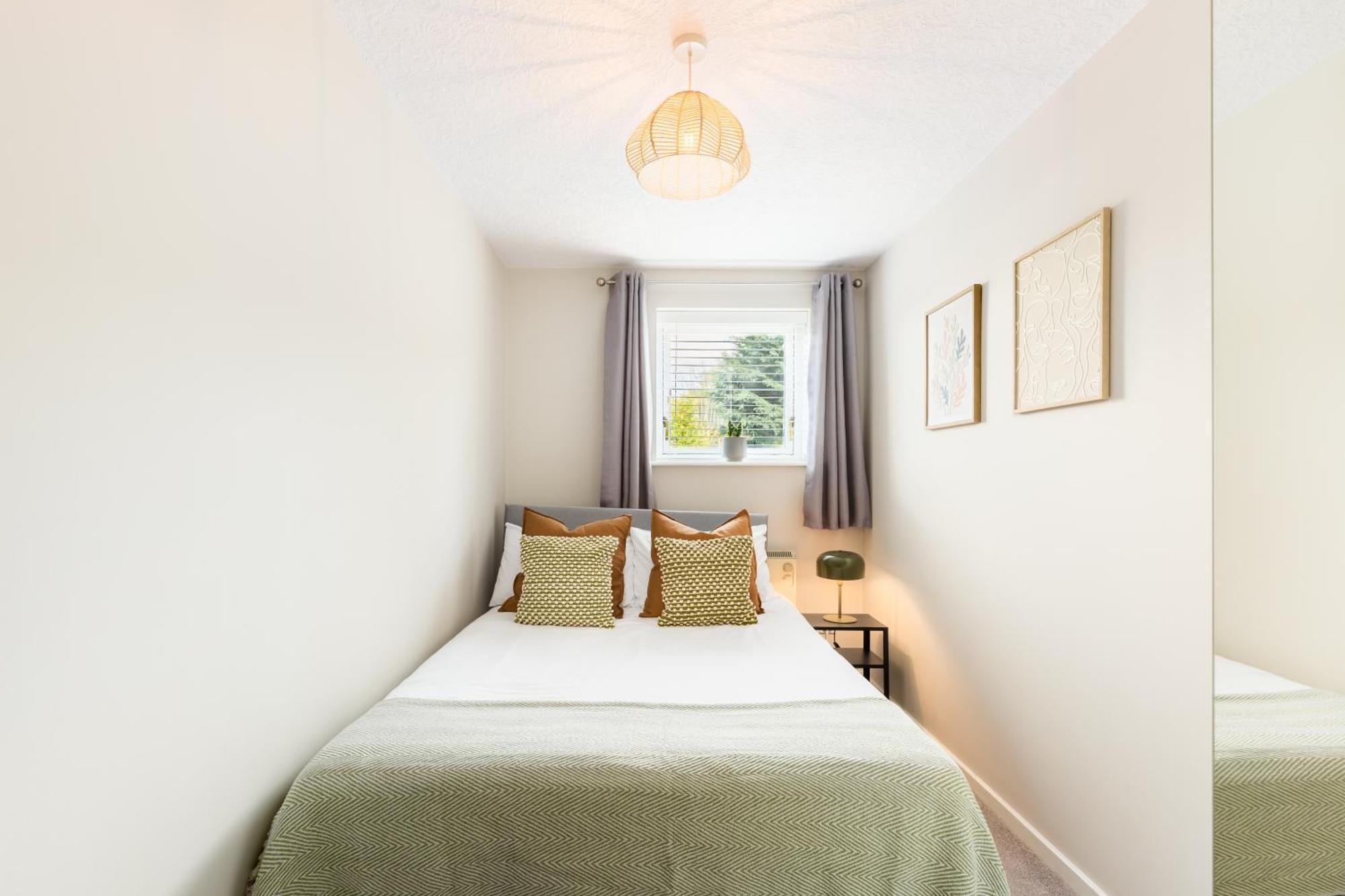 Modern 2-Bedroom Apartments With Free Parking In Leamington Spa Eksteriør billede